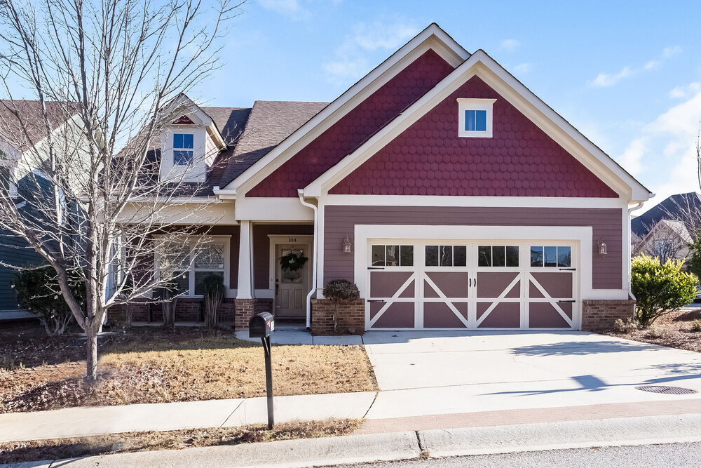 Primary Photo - 104 Society St