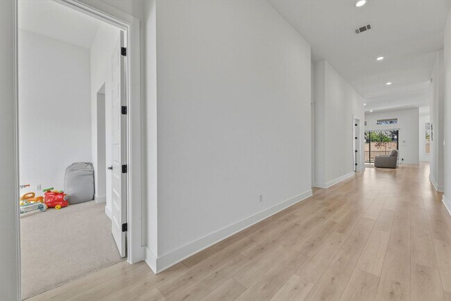 Foto del edificio - 2941 Delaware St