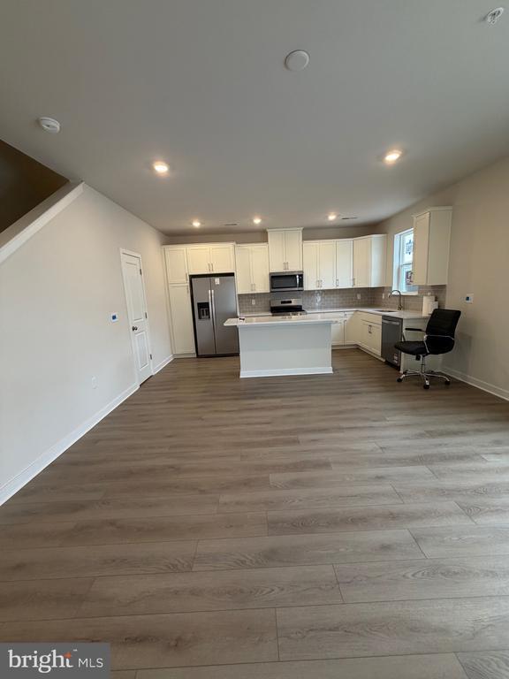 Foto del edificio - 763 Platinum Dr