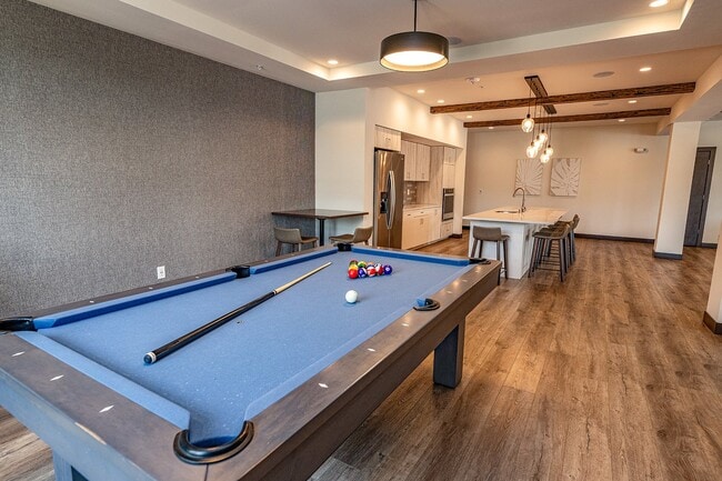 Casa Club Oeste - Paragon Place at Bear Claw Way