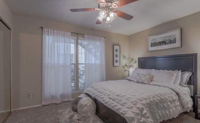 Foto del edificio - 2 bedroom in Dallas TX 75240