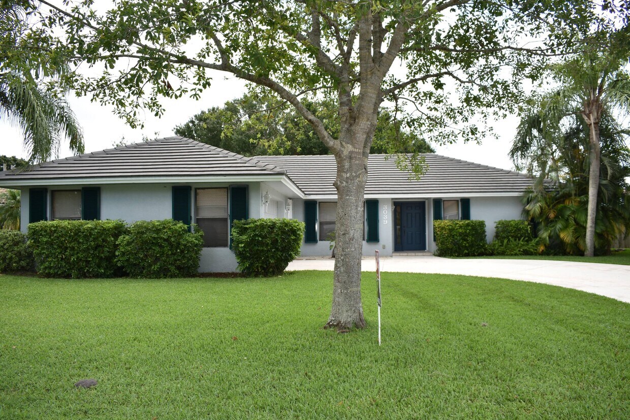 Foto principal - 3039 SW Seaboard Ave