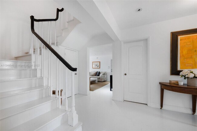 Building Photo - 6270 Marlin Dr