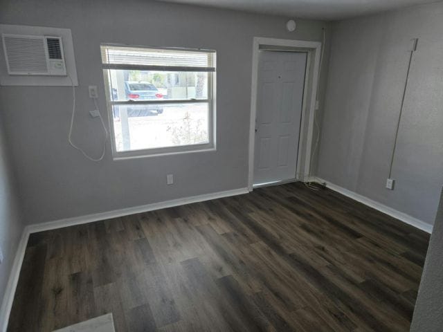 Building Photo - 12840 Seminole Blvd