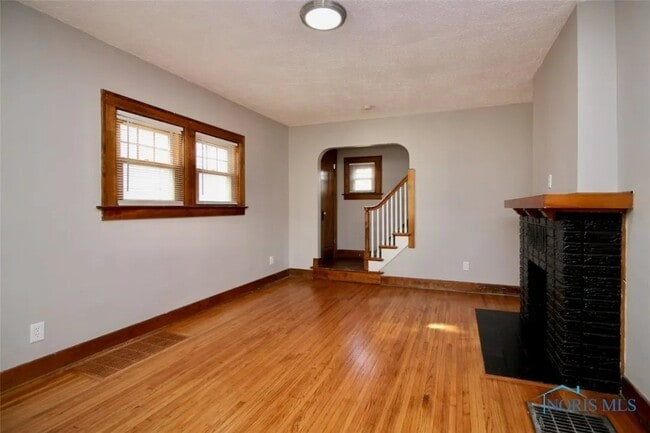 Building Photo - 4452 Belmar Ave