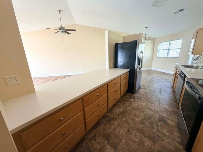 Foto del edificio - 1333 Copper Dr