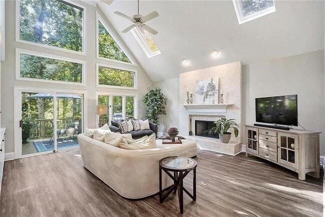 Foto del edificio - 930 Manchester Pl NW