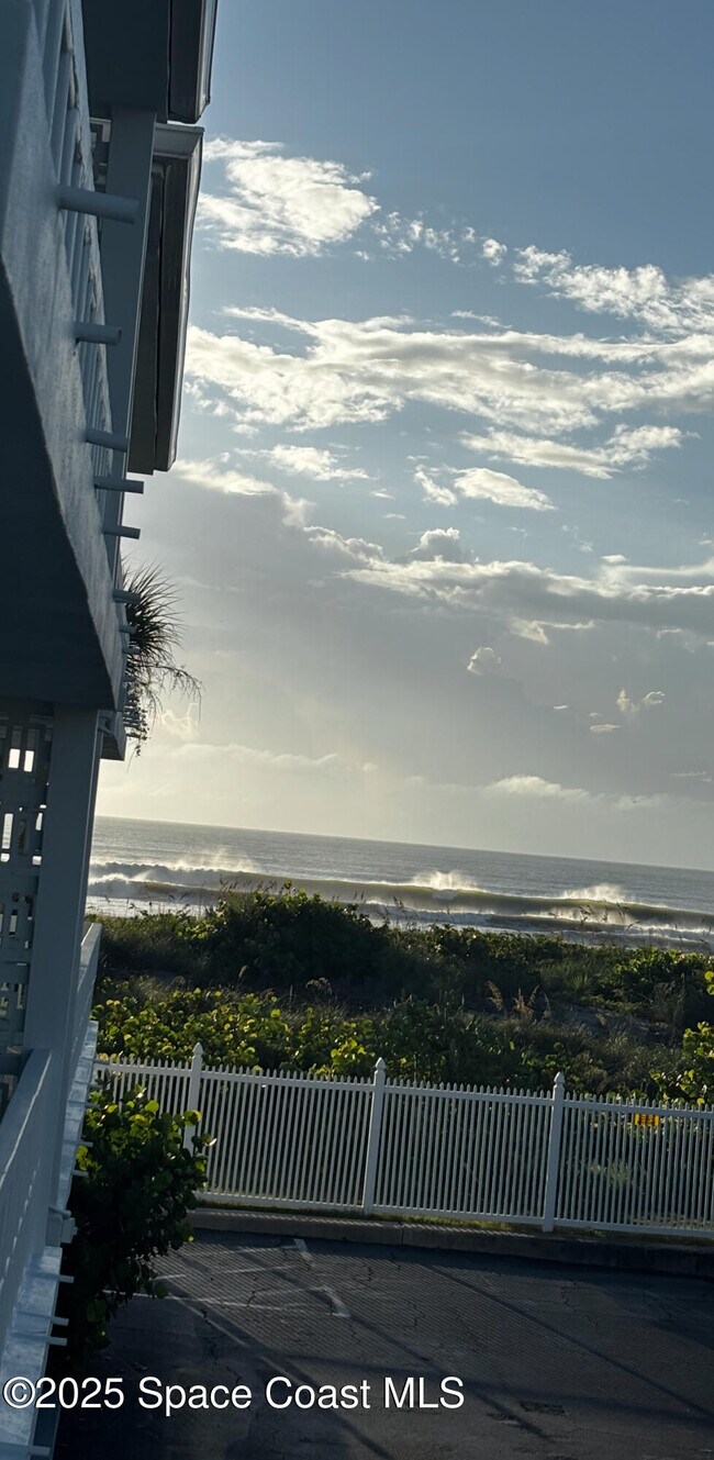 Foto del edificio - 4800 Ocean Beach Blvd