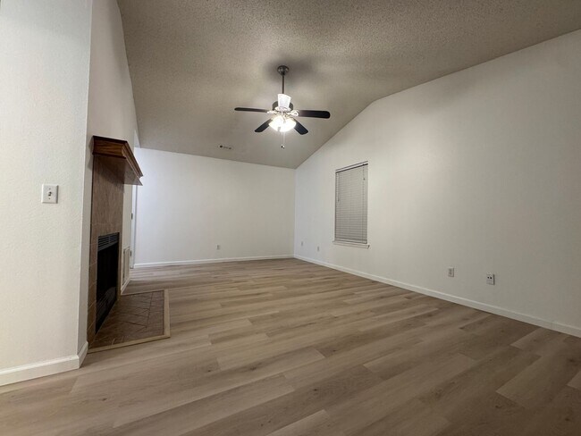 Foto del edificio - 1602 Parkview Pl