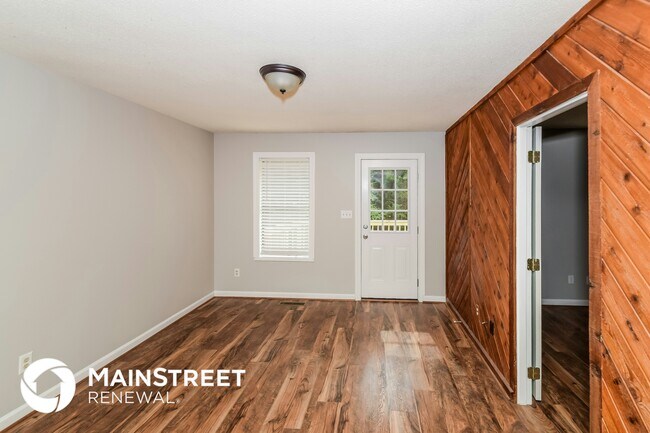 Foto del edificio - 5084 Shady Crest Rd