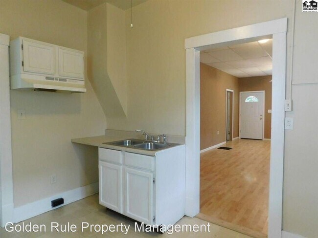 Foto del edificio - 2 br, 1 bath House - 902 E 5th Ave