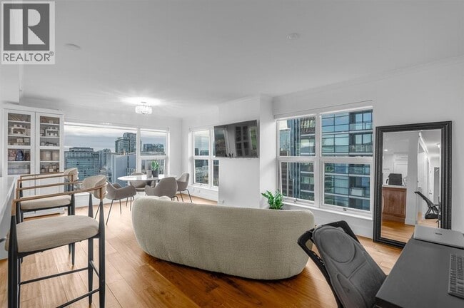 Photo du bâtiment - 837 W Hastings St