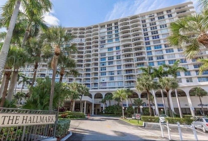 Primary Photo - 3800 S Ocean Dr