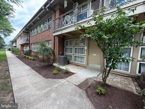 Building Photo - 7402 18th Ave