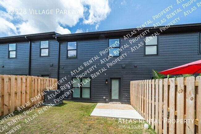 Foto del edificio - 22928 Village Pkwy