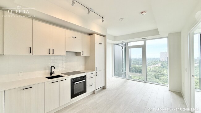 Building Photo - 1 Quarrington Ln
