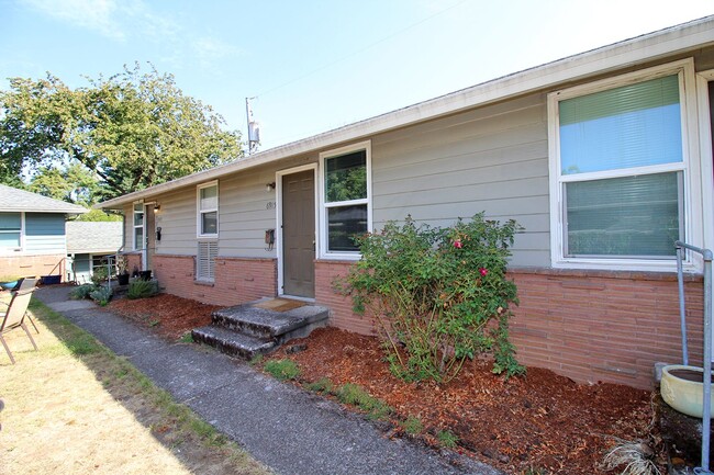 Foto del edificio - 6923-6923 NE Prescott St