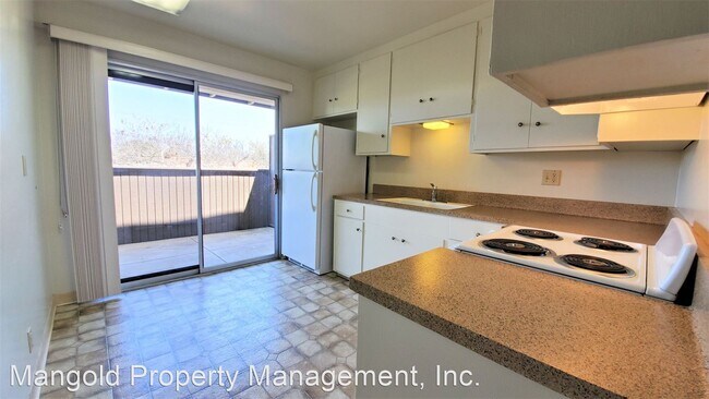 Building Photo - 611 Palma Dr