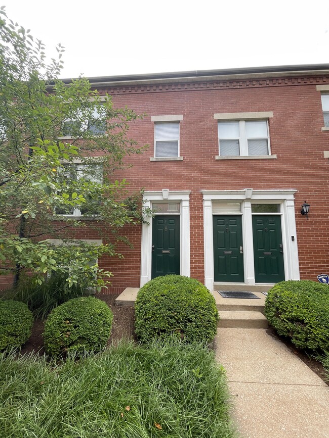 Building Photo - 4367 Laclede Ave