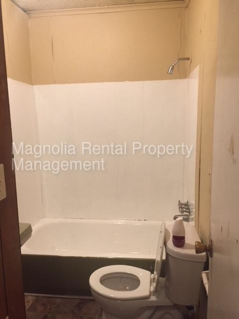 Foto del edificio - Apartment near Cedar Springs Area