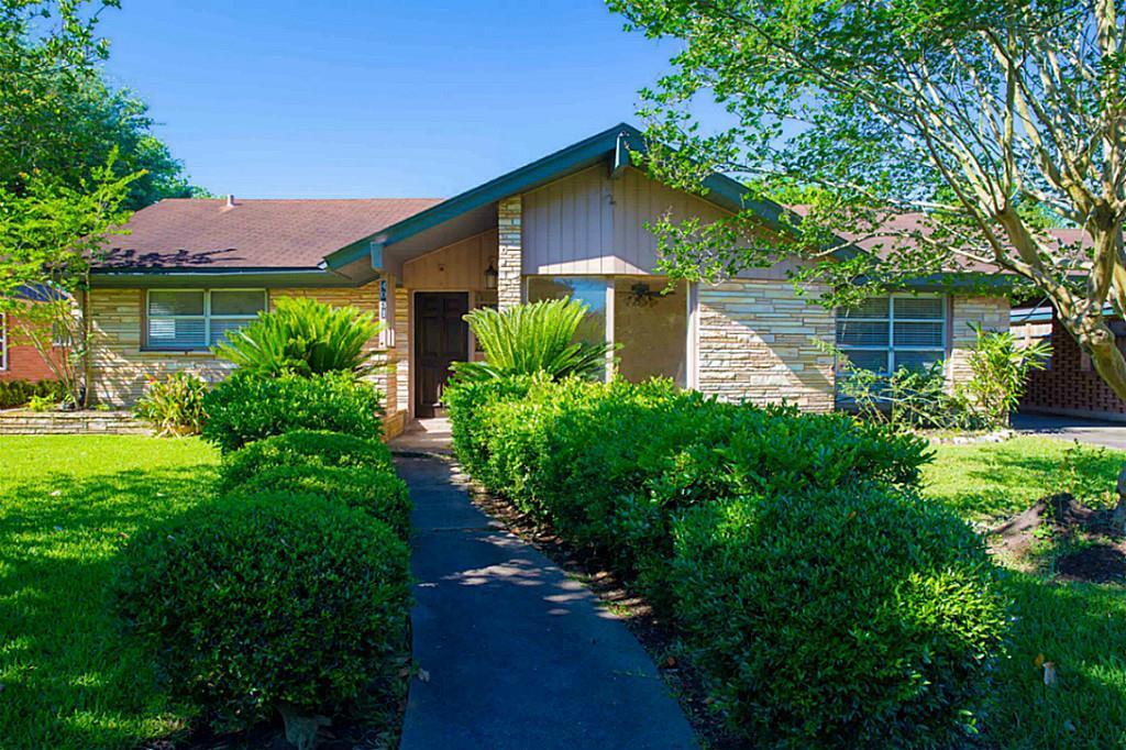 Foto principal - 4031 Martinshire Dr