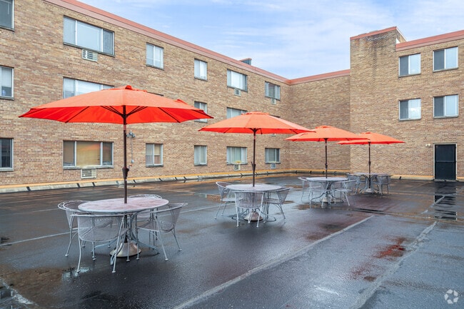 Roof Terrace - Roberts Court