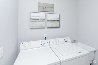 2BR, 2BA - 1,451 SF Arlington II First Floor Plan - Ashford Apartments