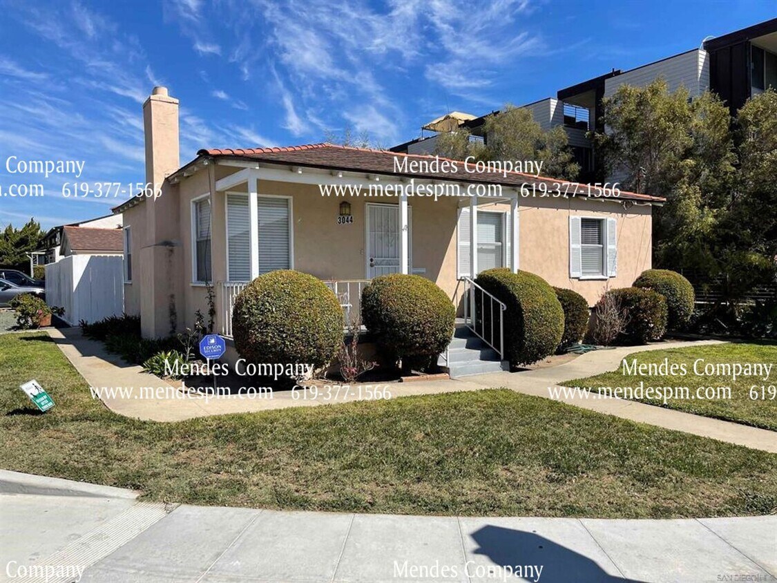 Primary Photo - Charming 3 bd/ 1 bth Single Family Home in...