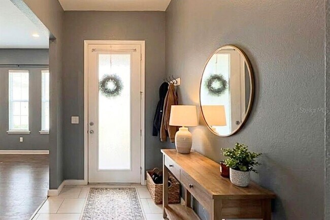 Foto del edificio - 2702 Scarborough Ct