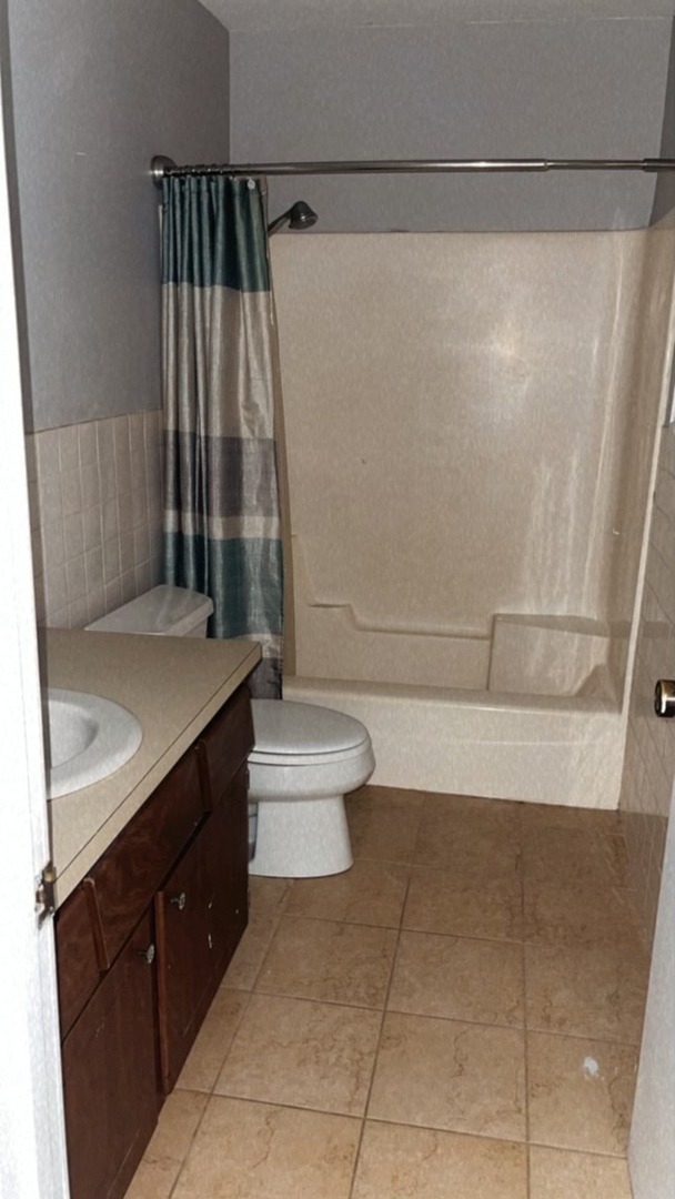 Building Photo - 1115 Elizabeth Ct