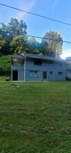 Building Photo - 1078 Willow Dr