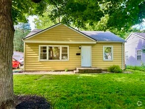 Building Photo - 1000 Kern St