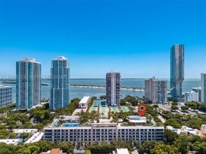 Building Photo - 2200 Brickell Ave