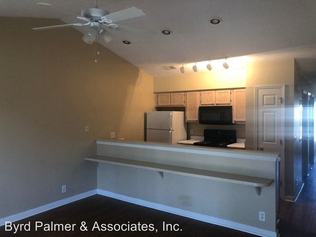 Building Photo - 1 br, 1 bath House - 664 Tupelo Lane, Unit 8H