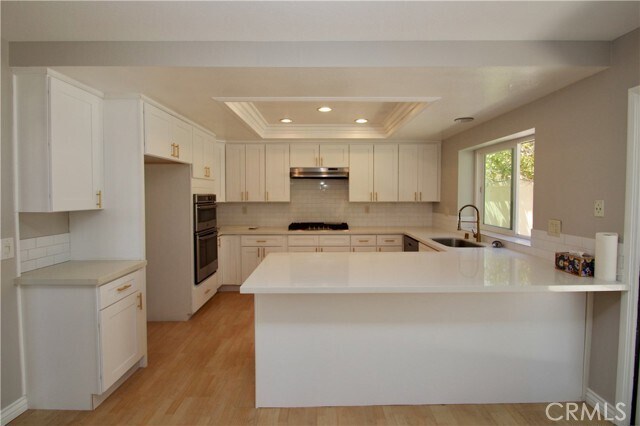 Building Photo - 31 Finisterra