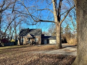 Building Photo - 2104 E 73rd Ave