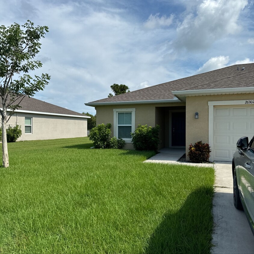 Primary Photo - 26302 Explorer Rd