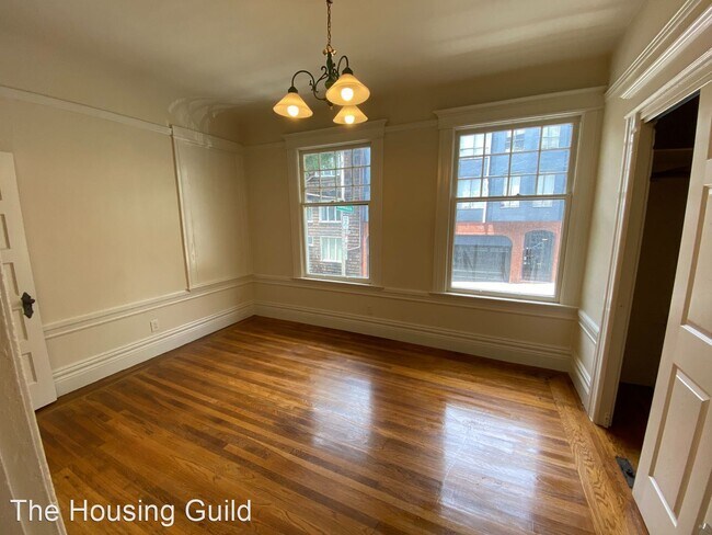 Building Photo - 1369 Sacramento St