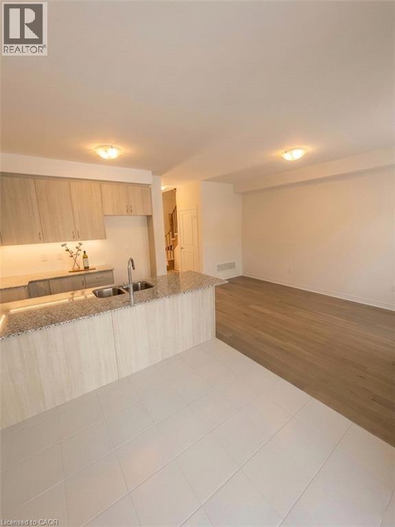 Building Photo - 113 Manuel St