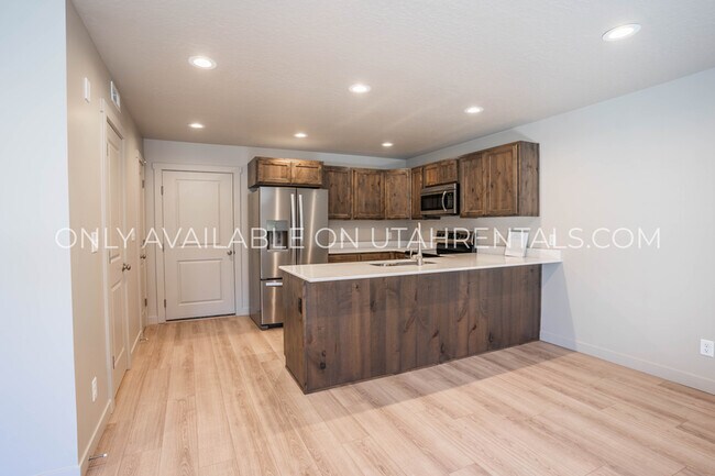 Foto del edificio - 1265 E 1775 N