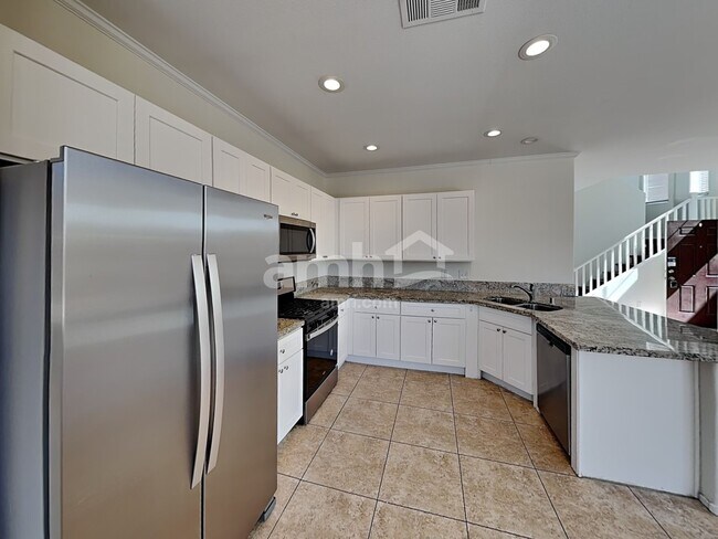 Foto del edificio - 9233 Lowery Point Ct