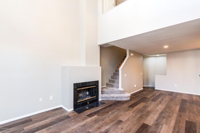 Building Photo - 4343 N 21st St