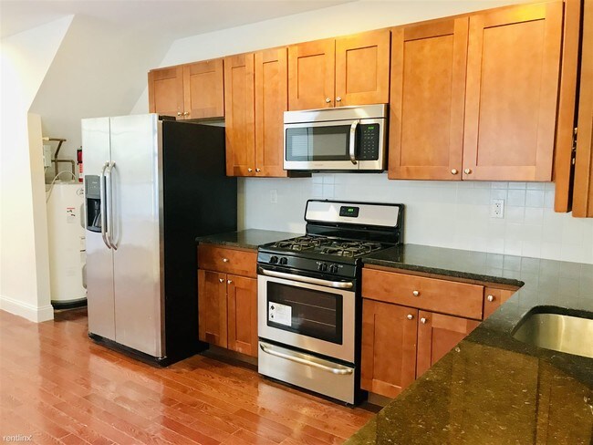 Foto del edificio - 2 br, 1 bath  - 5137 Hazel Ave # 2
