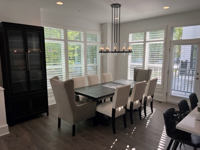 Dining Room - 11360 Emerald Park Rd