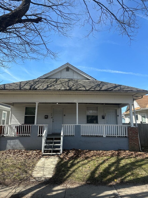 Primary Photo - 24 N Linwood Ave