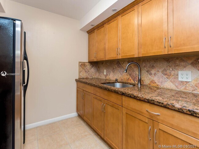 Building Photo - 400 SW 134th Way