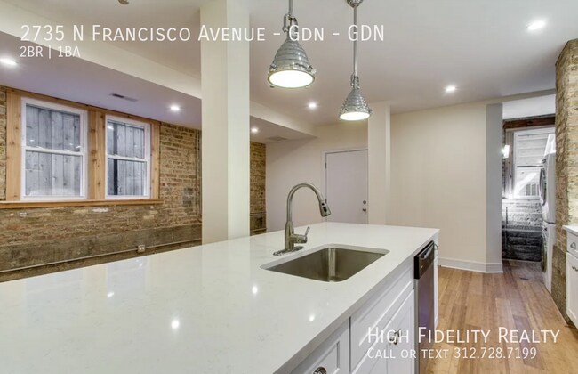 Foto del edificio - 2735 N Francisco Ave