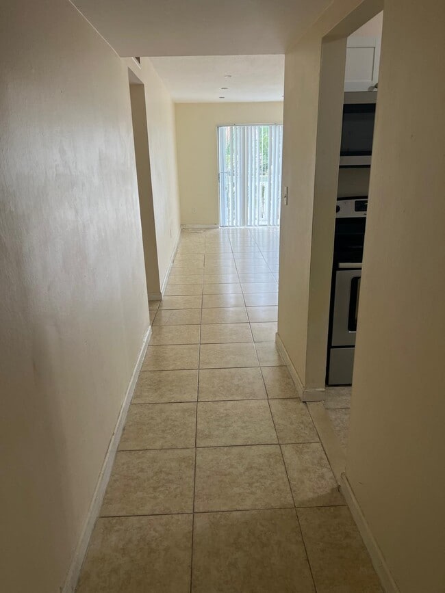 Foto del edificio - 15225 NE 6th Ave