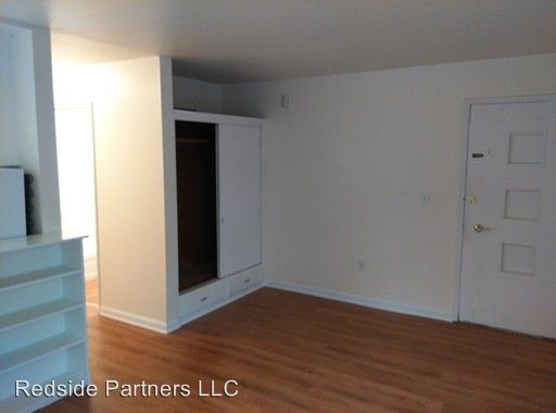 Building Photo - 627 E Roy St