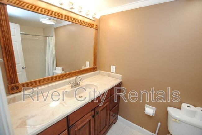 Foto del edificio - 7769 Point Vicente Ct